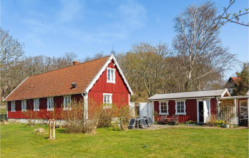 Beautiful Home In Bstad With Kitchen