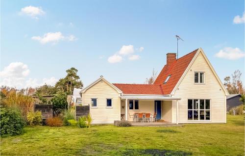 4 Bedroom Cozy Home In Beddingestrand